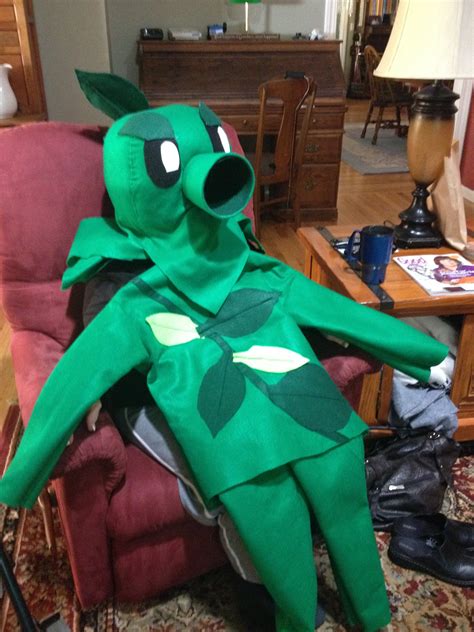 Peashooter Costume Head : 9 Steps - Instructables