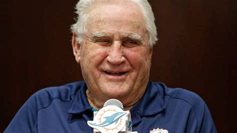 Don Shula: NFL coaching legend dies aged 90 | NFL News | Sky Sports