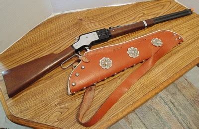VINTAGE 1950's MATTEL WINCHESTER SADDLE TOY GUN&HOLSTER | #133185105