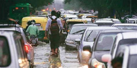 Delhi Rains: Capital gears up for water logging, traffic jams | Skymet ...