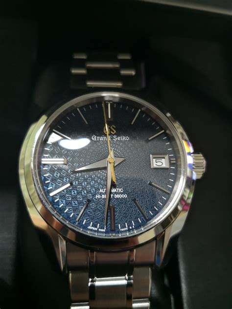 GRAND SEIKO HI BEAT 3600 SBGH267, Men's Fashion, Watches on Carousell