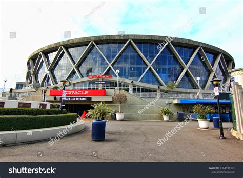 Oracle-arena Images, Stock Photos & Vectors | Shutterstock