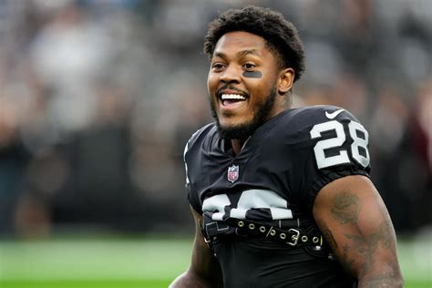 Josh Jacobs injury update: Latest on Raiders RB for Week 16 Fantasy Football