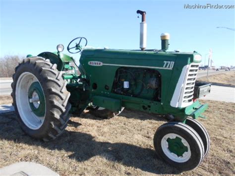 Oliver 770 Tractors - Utility (40-100hp) - John Deere MachineFinder