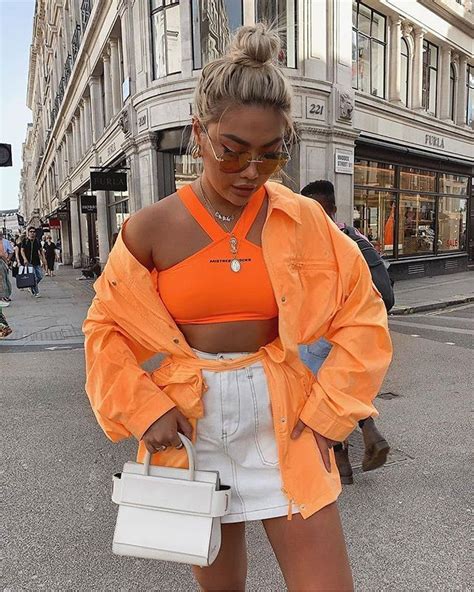 Pin by 🦋. 𝒥𝑒𝓈𝓈𝒾𝒸𝒶 .🦋 on ☀ѕummєr ѕtчlє☀ | Streetwear women, Orange ...