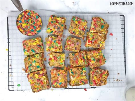 Fruity Pebbles Bar Recipe - Easy, Fun, & Unique - Love Mischka