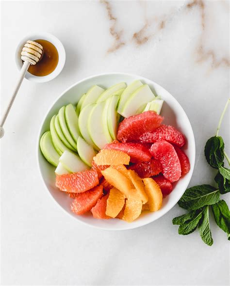 Apple Grapefruit Citrus Salad - Lively Table