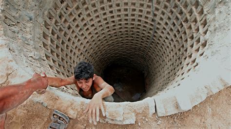 Egypt floods Gaza tunnels cutting vital lifeline