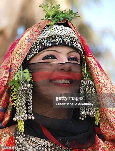 842 Yemen Wedding Stock Photos, High-Res Pictures, and Images - Getty ...