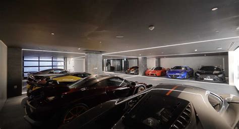 This $40 million Dubai mansion has an UNDERWATER garage – Supercar Blondie