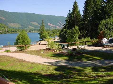 Camp at Lake View | The Town of Lake Cowichan