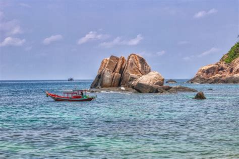 Discover Ilha Grande Hiking Trails: Unveiling Rio's Cultural Secrets