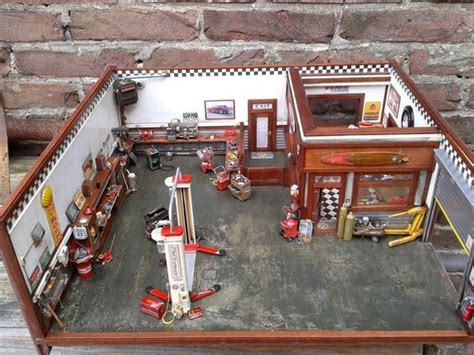 garage diorama fully detailed and fully scratch build ... | Model cars building, Car model, Diorama