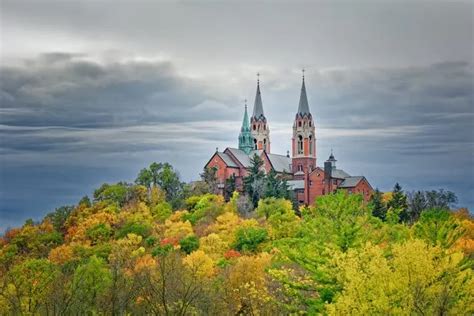 Wisconsin Fall Colors- 16 Top Spots for Epic Fall Foliage