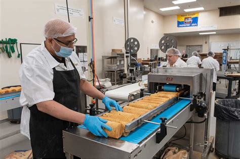 Bakers are reinventing the workplace to tackle the labor shortage ...