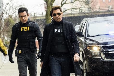 'FBI' Franchise Crossover Takes Over CBS Tonight - Watch All The Sneak ...