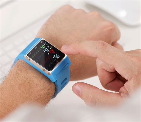 Protecting wearable healthcare devices from static charges