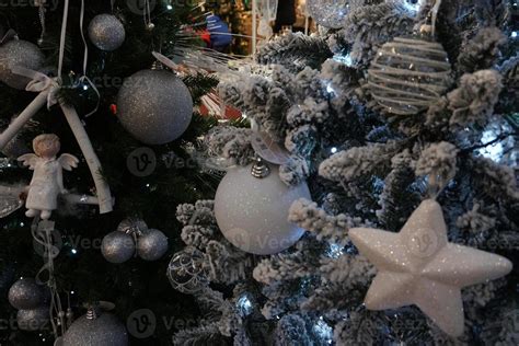 christmas tree decorations at street market 18808664 Stock Photo at ...