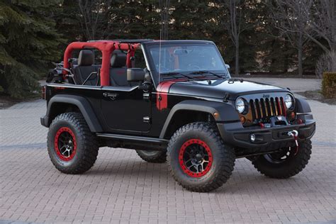 The new Wrangler Level Red Sports New Jeep Rims and Off Road Tires