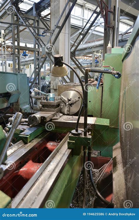 Mechanical Lathe at a Machine-building Plant in a Workshop Stock Photo - Image of engineer ...