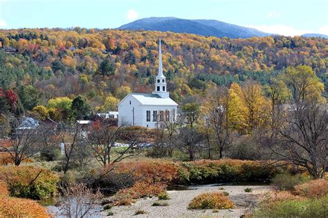 Experience Stowe Vermont in the Fall