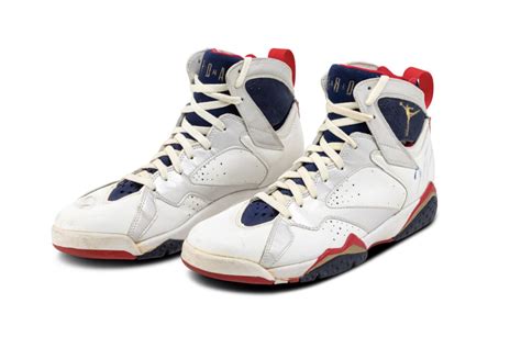 Michael Jordan’s Signed 1992 ‘Dream Team’ Sneakers Are Up for Auction ...