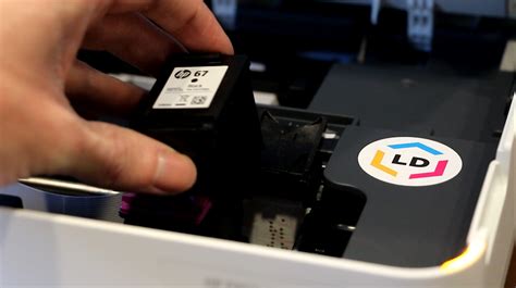 How to Install HP 67 Ink Cartridges – Printer Guides and Tips from LD ...