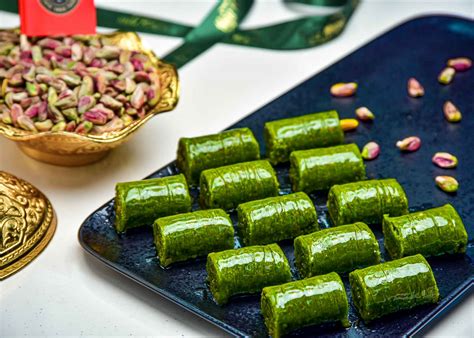 Pistachio Wrap Baklava - Hafiz Mustafa 1864