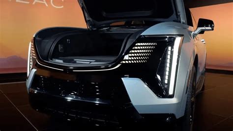 GM unveils the new 2025 Cadillac Escalade IQ all-electric SUV