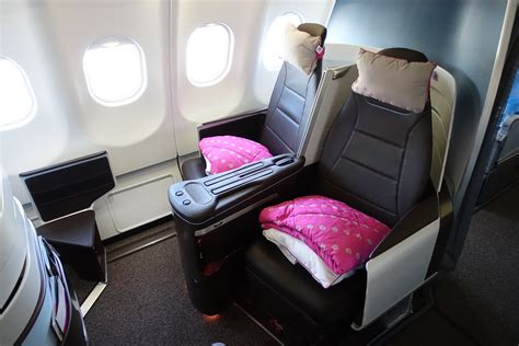 Review: Hawaiian Airlines (A330) First Class From JFK to HNL