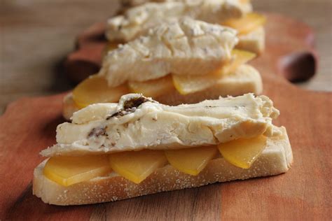 Brie with truffles and truffle honey