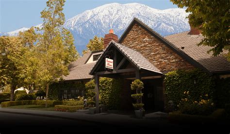 Summit House Restaurant | Orange County, CA | Orange County Restaurants | Orange County Dining