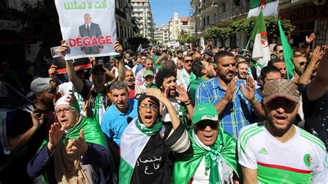 Algeria interim leader urges 'dialogue' over election | News | Al Jazeera