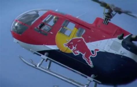 Pilot Performs Amazing Stunts in Helicopter