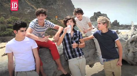 One Direction - What Makes You Beautiful Chords - Chordify