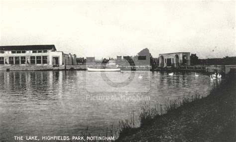 Highfields Park Boating Lake and pavilion next to the University of ...