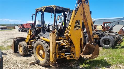 2004 JCB Backhoe Loader (PLZ) - Truck and Cargo