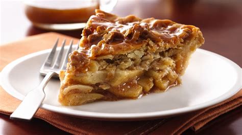 Caramel-Apple Streusel Pie Recipe - Tablespoon.com