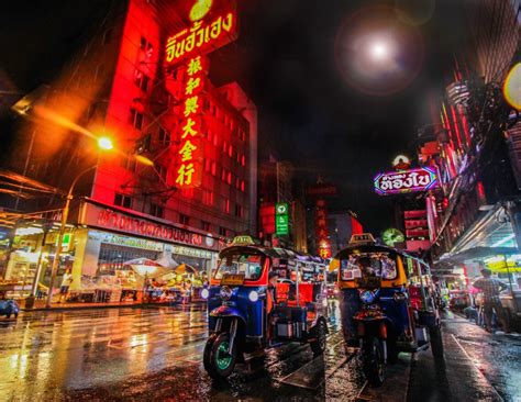 Bangkok Nightlife: How to Stay Safe As You Explore