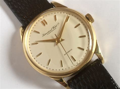 IWC Cal.852 Automatic 18K 1953 34mm | Vintage Gold Watches