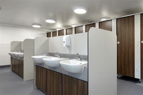 8 Features All Good School Washrooms Should Have | Envoplan