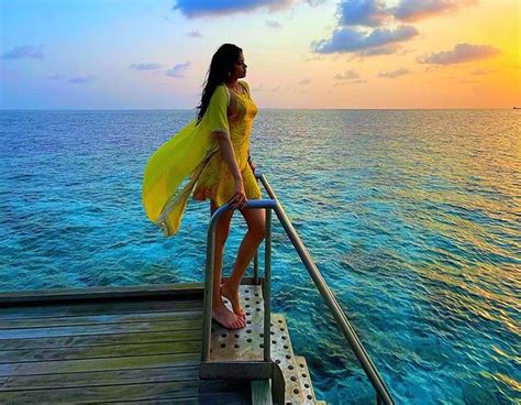 Janhvi Kapoor vacays in Maldives, posts pictures