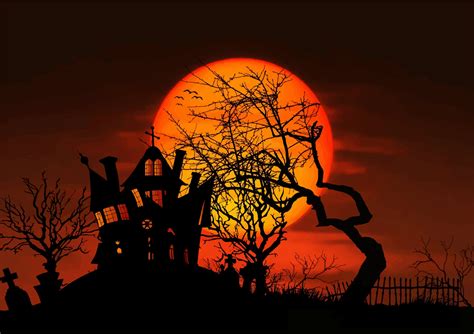 Clipart - Haunted House Moonlight Silhouette