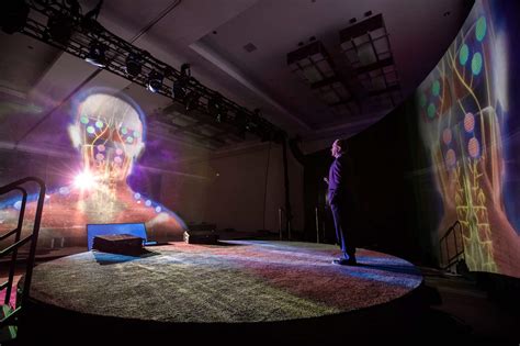 Hologram Presentation: The New Conference Norm | Vario