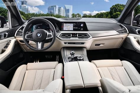 2019 BMW X5 Returns With Evolved Design And High-Tech Interiors