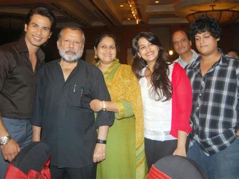 Shahid Kapoor Family, Childhood Photos | Celebrity Family Wiki