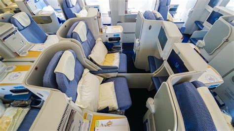 China-Southern-Airlines-Business-Class-26 - YourTravel.TV