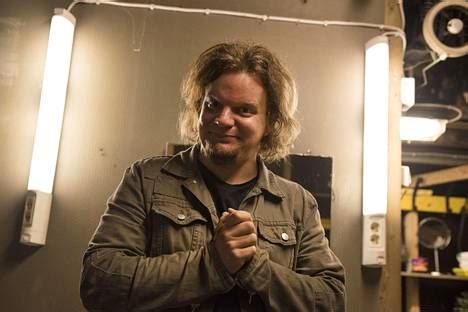 Ismo Leikola ended his long silence with a surprise announcement: a joint project with his wife ...