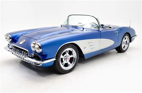 1960 Chevrolet Corvette Convertible for Sale at Auction - Mecum Auctions