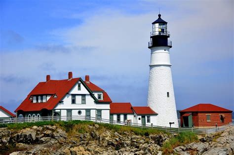 10 Oldest Lighthouses in the United States - Oldest.org